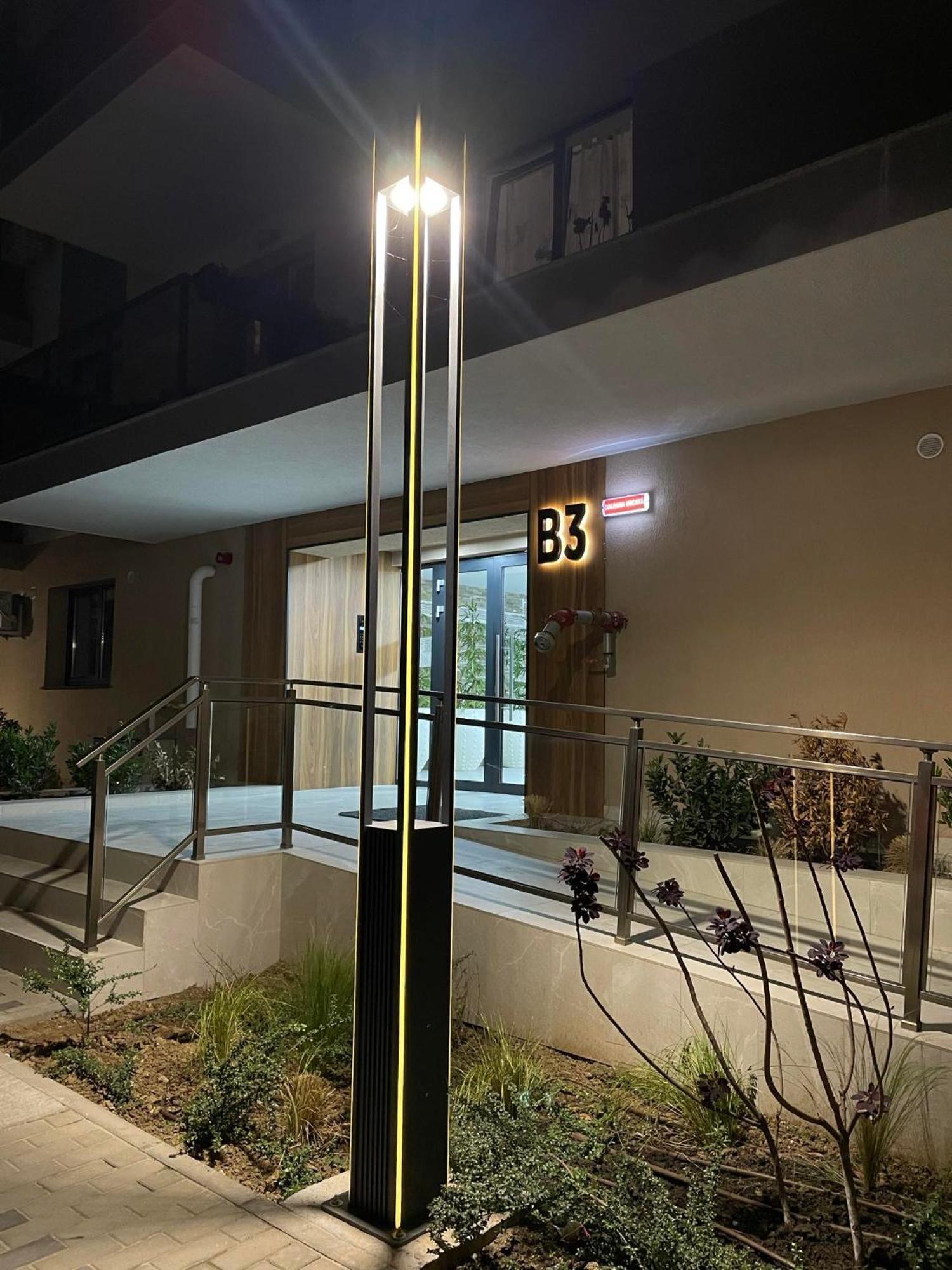Ferienwohnung Metropolis Elegance Bukarest Exterior foto